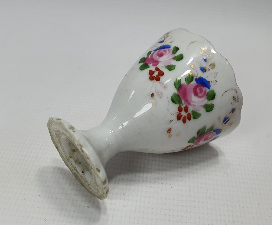 OSMANLI DÖNEMİ NADİR FORMDA PORSELEN FİNCAN ZARFI