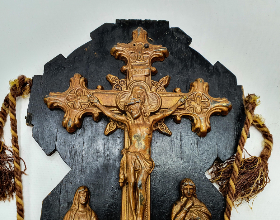 OSMANLI DÖNEMİ RUM İŞİ AHŞAP ÜZERİ BRONZ İKONA