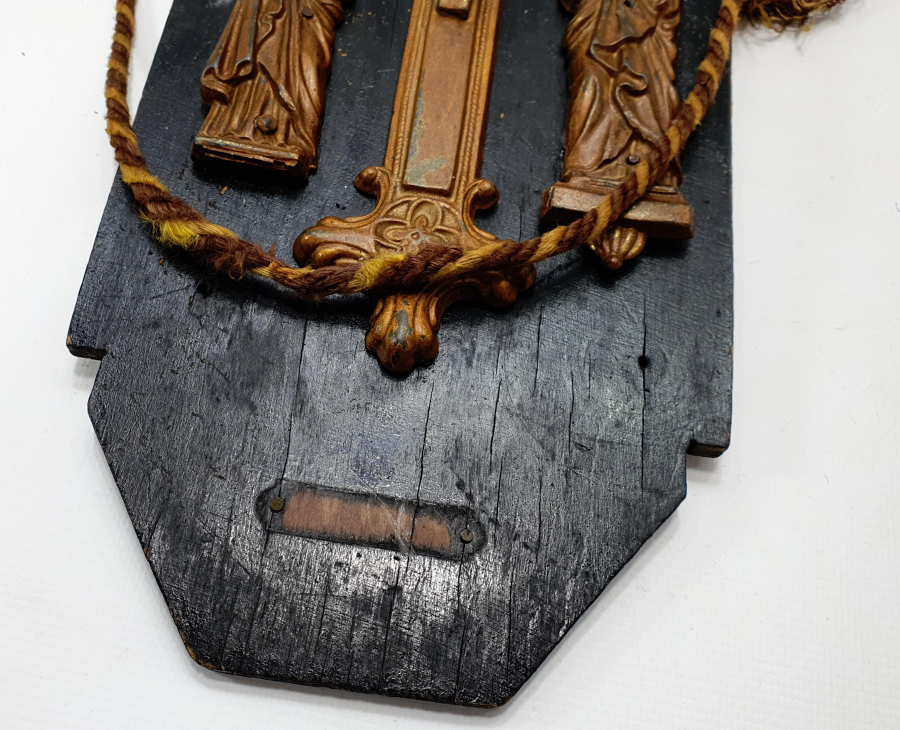 OSMANLI DÖNEMİ RUM İŞİ AHŞAP ÜZERİ BRONZ İKONA