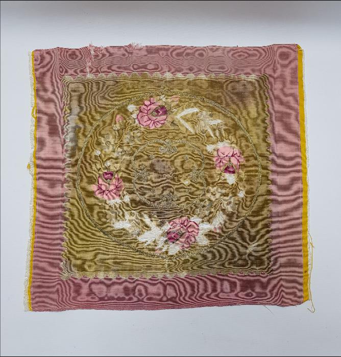 OSMANLICA YAZILI BİR ÇİFT KIRLENT YÜZÜ