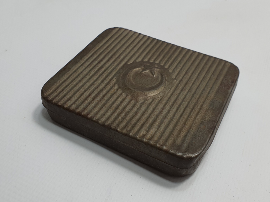 ÜZERİ AY YILDIZLI OSMANLI ASKERİ SİGARA TABAKASI