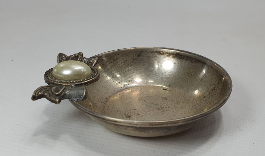 ÜZERİ İNCİLİ GÜMÜŞ İKRAMLIK