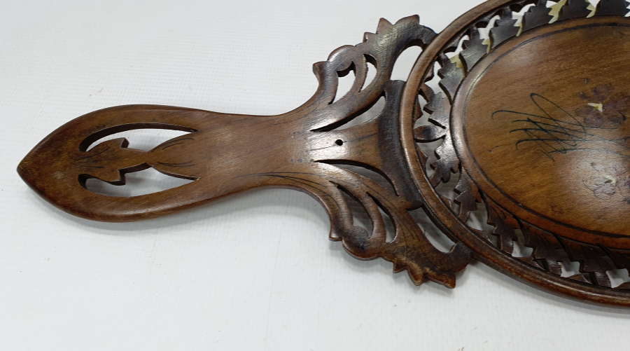 OSMANLI DÖNEMİ AHŞAP VE LALE MOTİFLİ GELİN İŞİ EL AYNASI