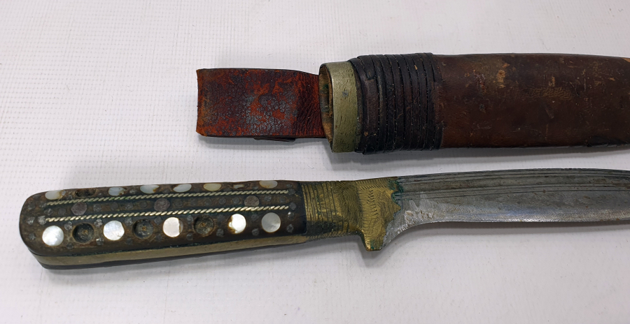 OSMANLI DÖNEMİ SAPI GÜMÜŞ VE SEDEF İŞÇİLİKLİ KABADAYI KAMASI