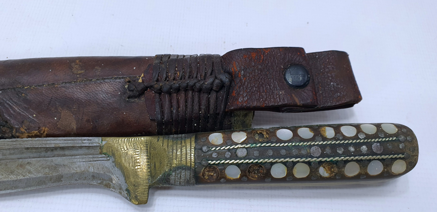 OSMANLI DÖNEMİ SAPI GÜMÜŞ VE SEDEF İŞÇİLİKLİ KABADAYI KAMASI