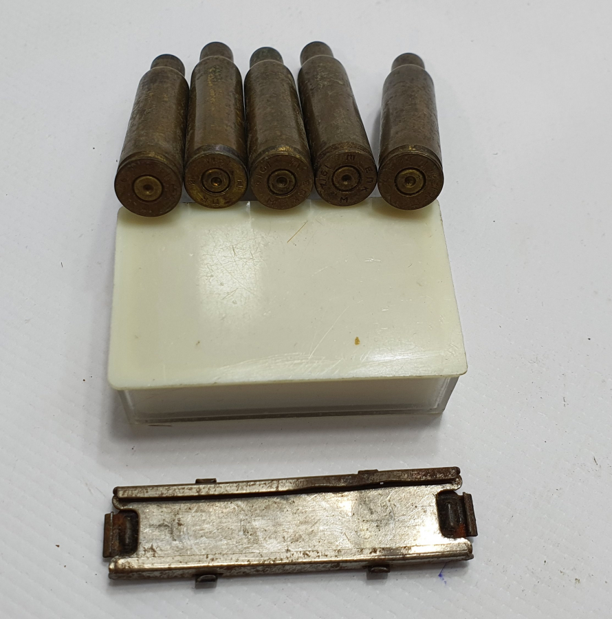 KURTULUŞ SAVAŞI DÖNEMİ ŞARJÖRÜYLE BERABER YUNAN MAVZER MERMİLERİ KOVANLARI