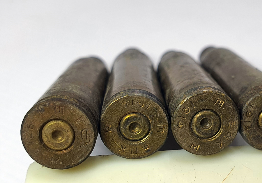 KURTULUŞ SAVAŞI DÖNEMİ ŞARJÖRÜYLE BERABER YUNAN MAVZER MERMİLERİ KOVANLARI