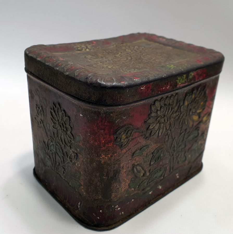 OSMANLI DÖNEMİ ALTINDA YAVRUYAN - CONSTANTİNOPLE YAZILI KUTU