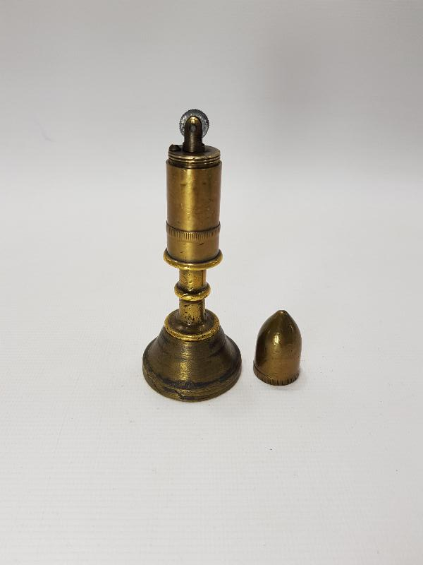 1. DÜNYA SAVAŞI DÖNEMİ MERMİLERDEN YAPILMIŞ OSMANLI MASA ÜSTÜ ÇAKMAĞI