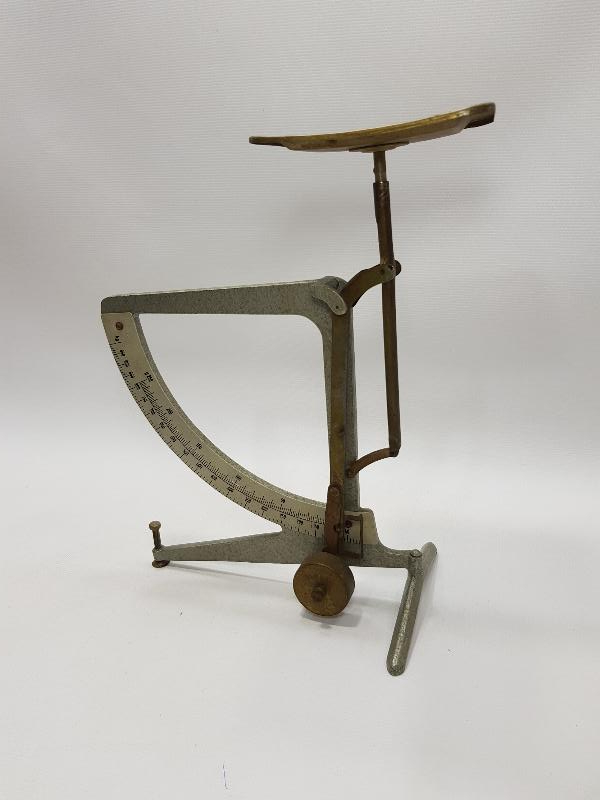 ANTİKA POSTA TERAZİSİ