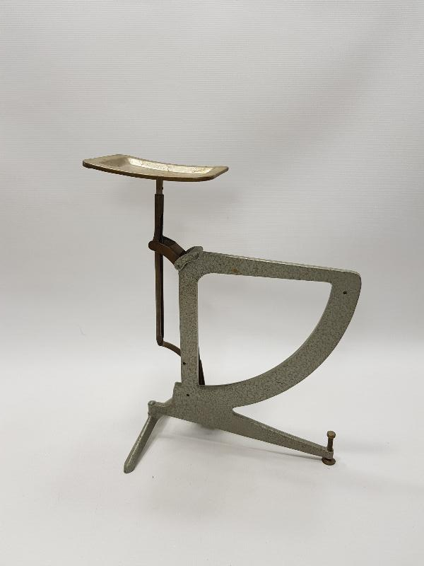 ANTİKA POSTA TERAZİSİ