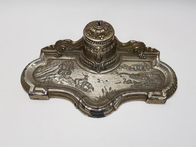 ART NOUVEAU HOKKA TAKIMI 