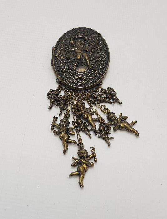 MELEK FİGÜRLÜ HIRİSTİYAN İŞİ ANTİKA RESİMLİK BROŞ