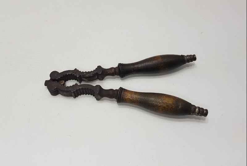 OSMANLI DÖNEMİ FINDIK VE CEVİZ KIRACAĞI 