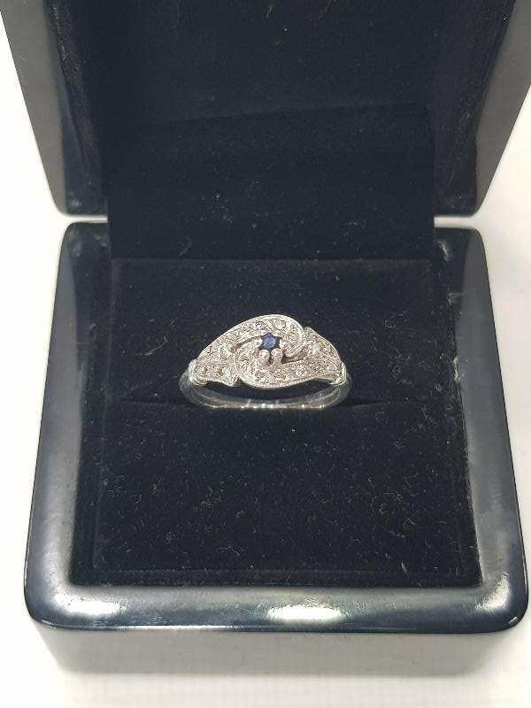 SAFİR TAŞLI PIRLANTA YÜZÜK  