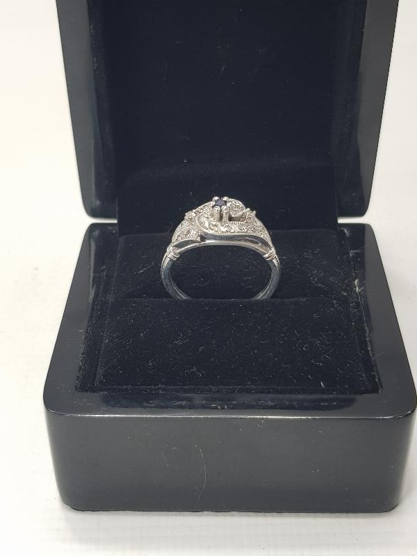 SAFİR TAŞLI PIRLANTA YÜZÜK  