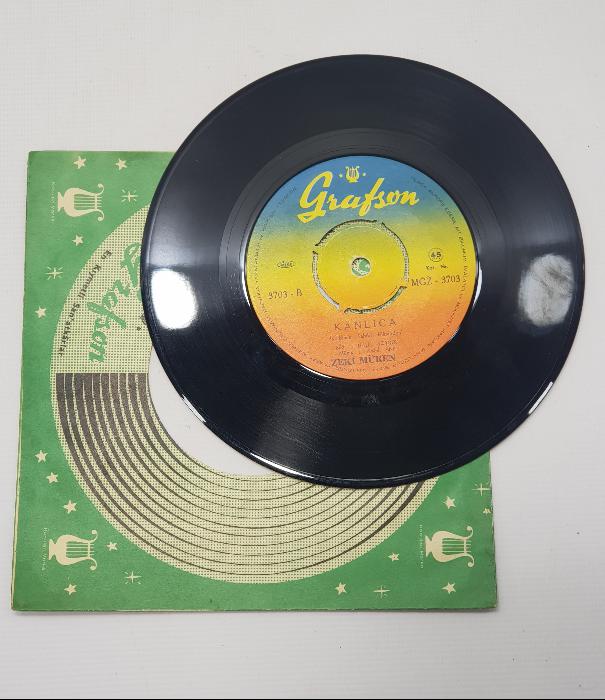 ZEKİ MÜREN 45'LİK PLAK: KALBİMİN SAHİBİ & KANLICA