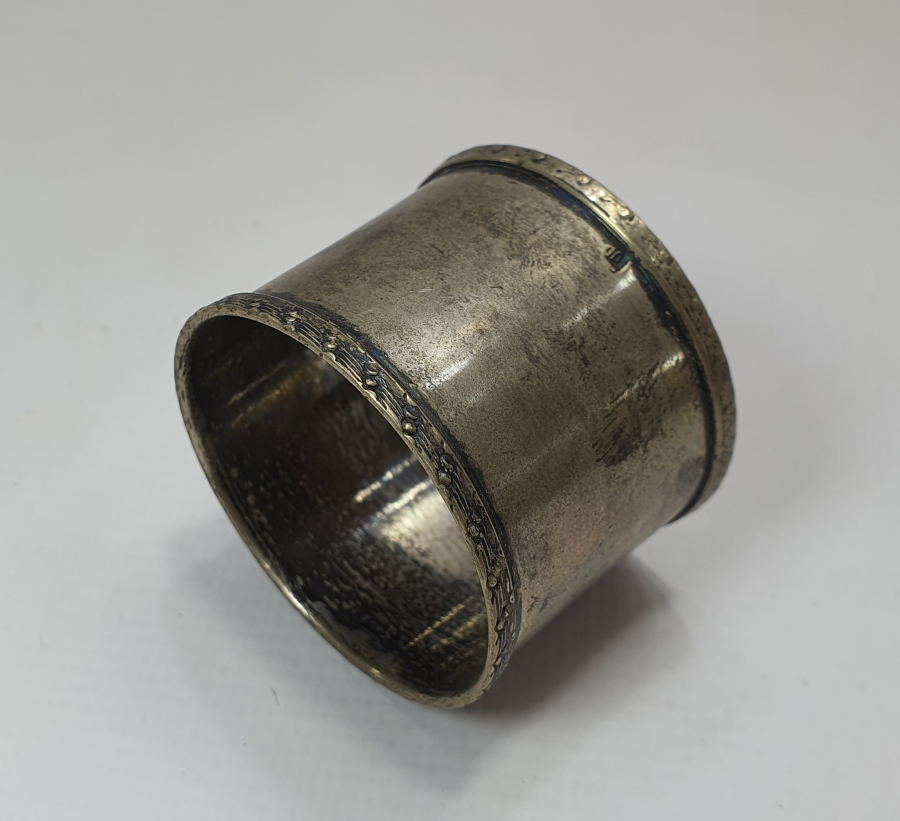 GÜMÜŞTEN MAMUL ANTİKA  PEÇETELİK