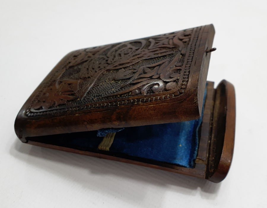 OSMANLI DÖNEMİ ABDÜLHAMİD HAN TUĞRALI TAMAMI EL OYMASI ÇOK NADİR SİGARA TABAKASI