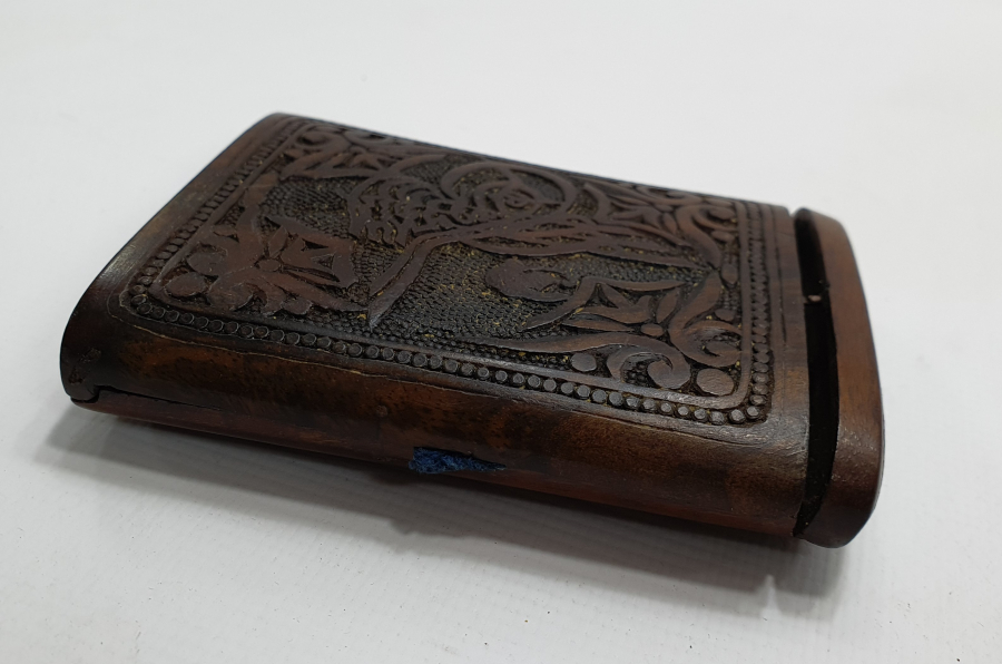 OSMANLI DÖNEMİ ABDÜLHAMİD HAN TUĞRALI TAMAMI EL OYMASI ÇOK NADİR SİGARA TABAKASI