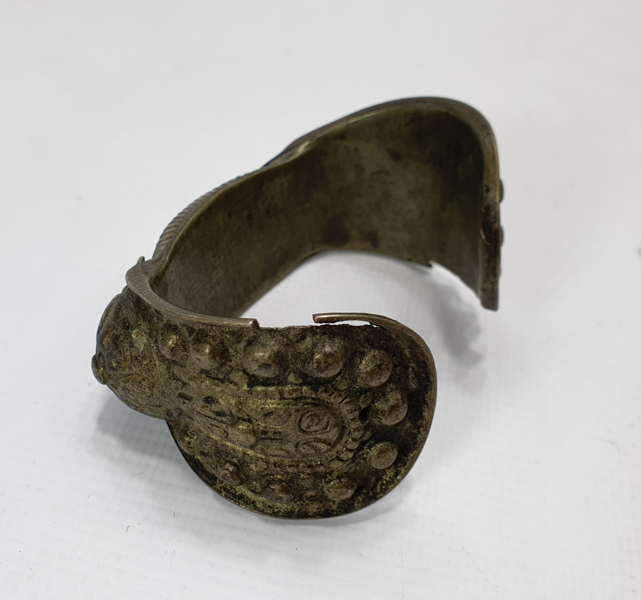 OSMANLI DÖNEMİ NADİR FORMDA RUM İŞİ PAZUBEND