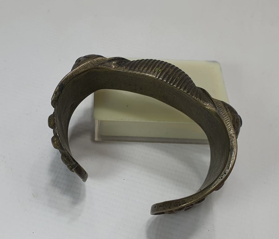 OSMANLI DÖNEMİ NADİR FORMDA RUM İŞİ PAZUBEND