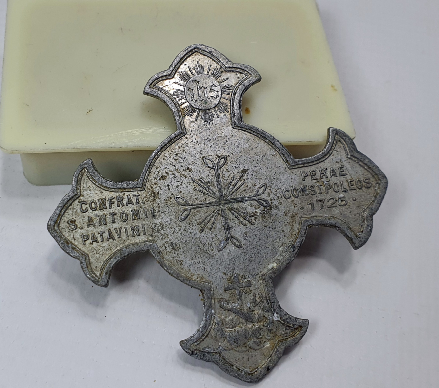 OSMANLI DÖNEMİ RUM İŞİ BÜYÜK BOY KABARTMA İŞÇİLİKLİ HAÇ