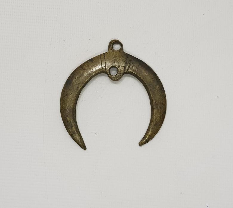 ANADOLU ŞAMAN KÜLTÜRÜ: HİLAL FORMLU KAPI SÜSÜ