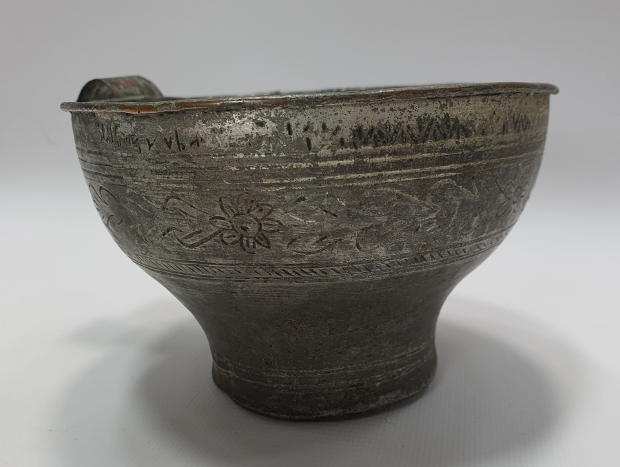 1800 BAŞLARI OSMANLI DÖNEMİ NADİR FORMDA ÜZERİ YAZILI SU TASI