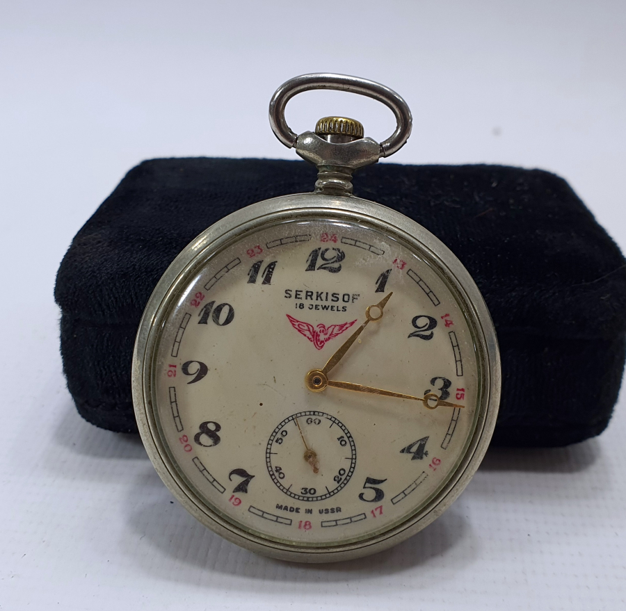 ARKASI TRENLİ SERKİSOF MARKA KURMALI CEP SAATİ