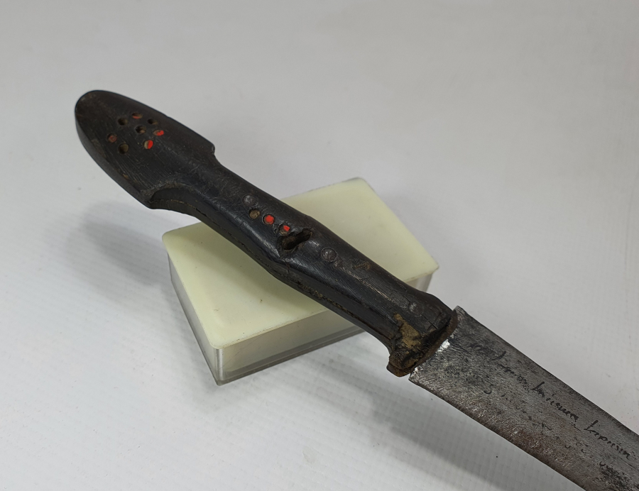 CUMHURİYET BAŞLARI ÜZERİ BEYİT YAZILI KAMA