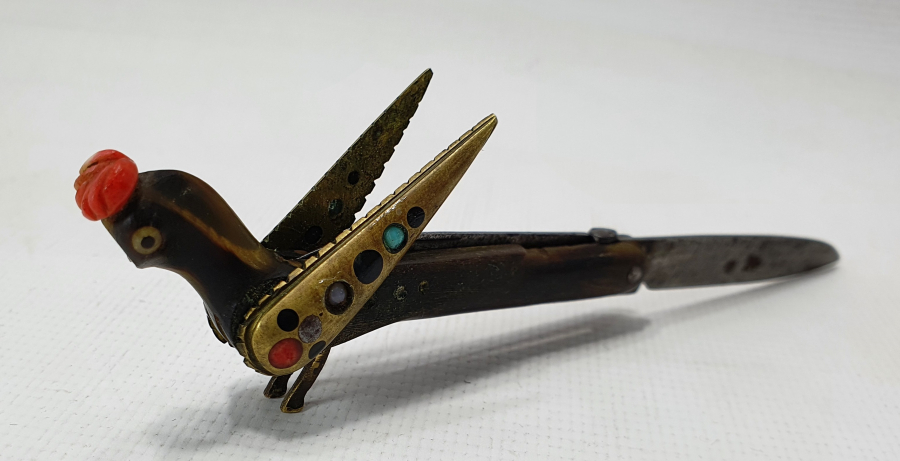 OSMANLI DÖNEMİ ÇOK NADİR KUŞ FORMUNDA MERCAN TAŞLI ÇAKI