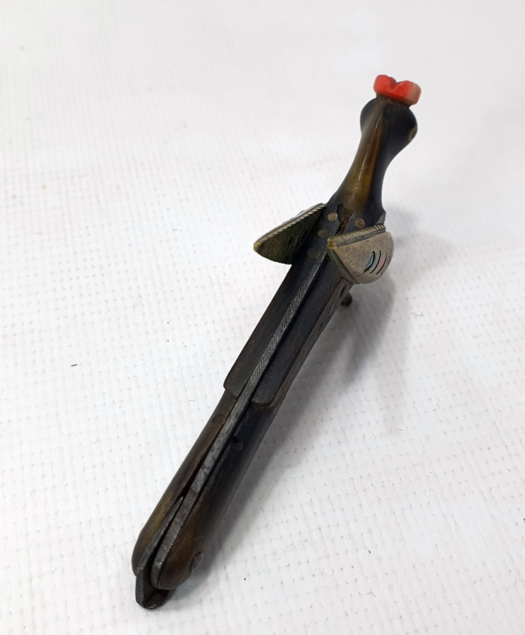 OSMANLI DÖNEMİ ÇOK NADİR KUŞ FORMUNDA MERCAN TAŞLI ÇAKI