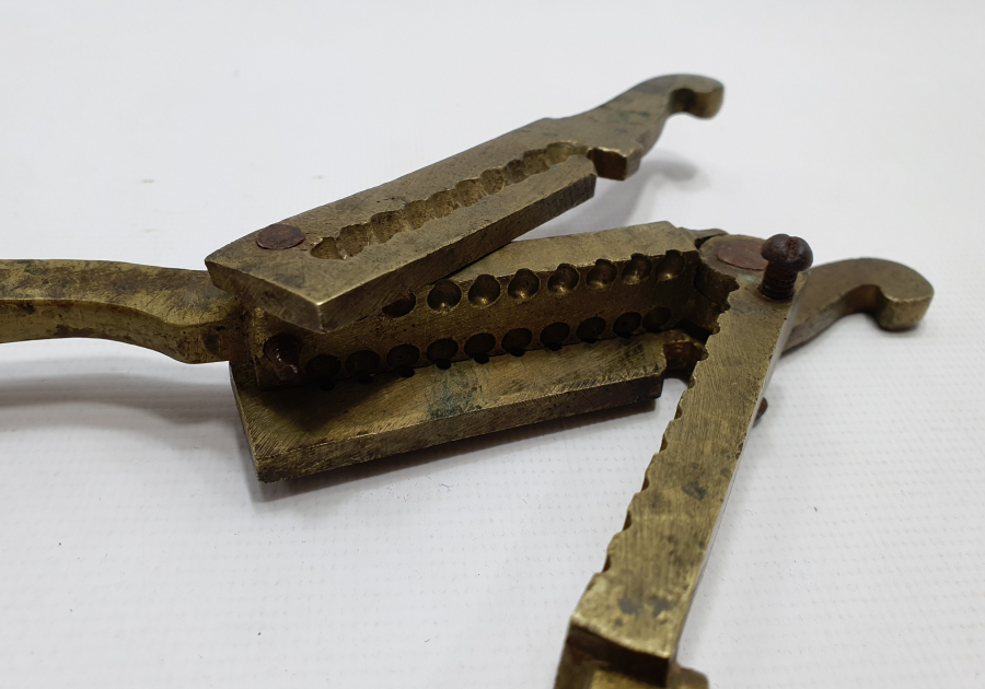 OSMANLI DÖNEMİ DEV BOY PİŞTOV İÇİN KURŞUN DÖKME KALIBI