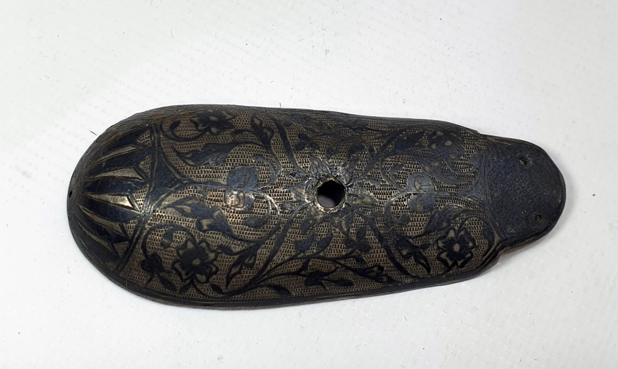 OSMANLI DÖNEMİ GÜMÜŞ ÜZERİ SAVAT İŞÇİLİKLİ TEK TABANCA KABZASI