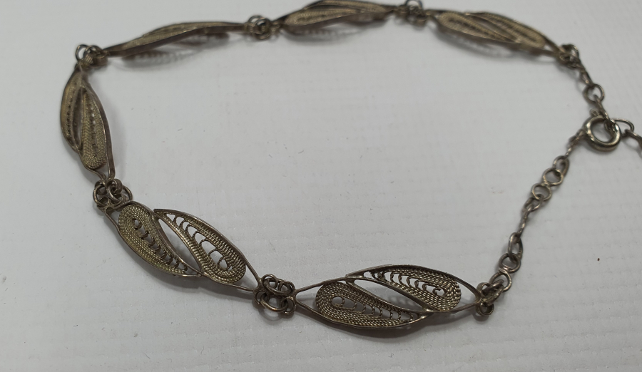 TELKARİ İŞÇİLİKLİ GÜMÜŞ BİLEKLİK