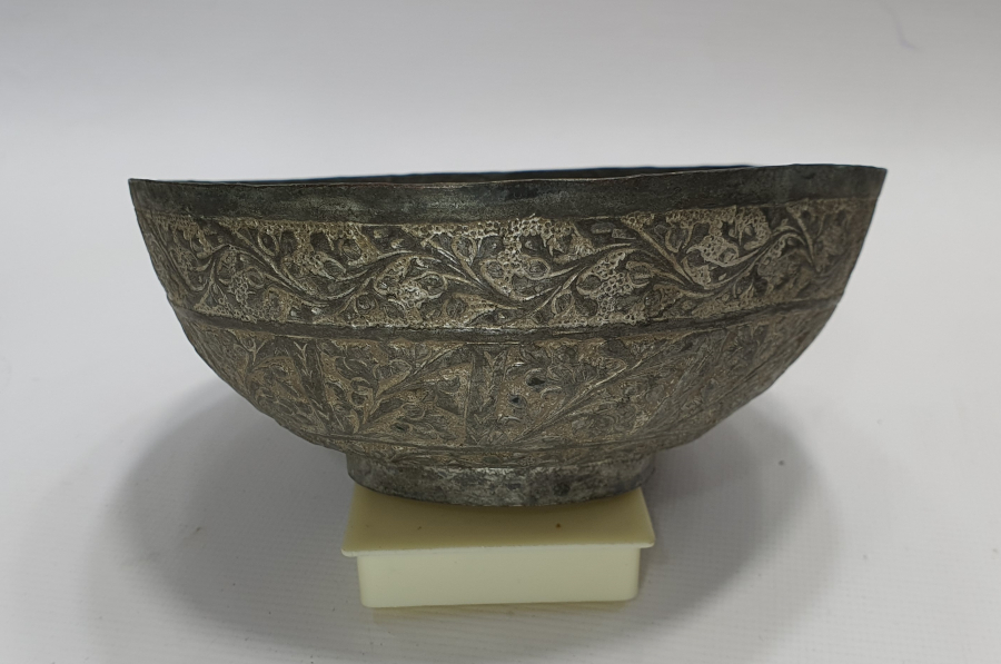 1800 BAŞLARI ESERİ İSTANBUL KASE