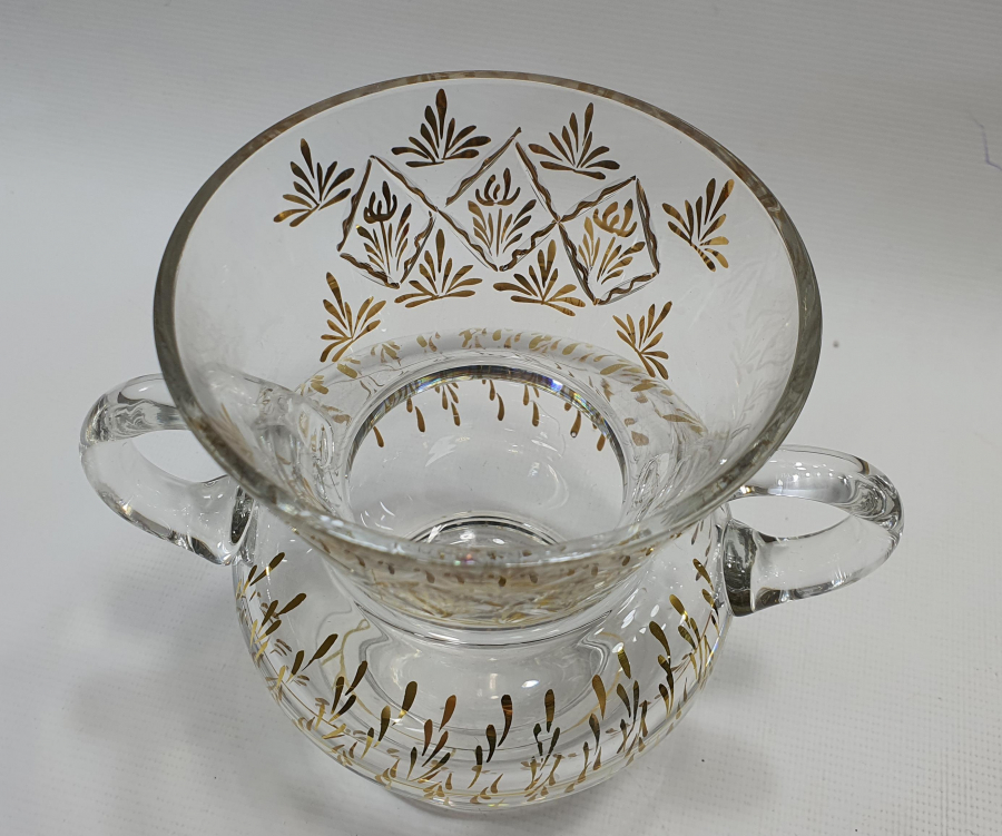 1900 BAŞLARI ALTIN VARAKLI VAZO