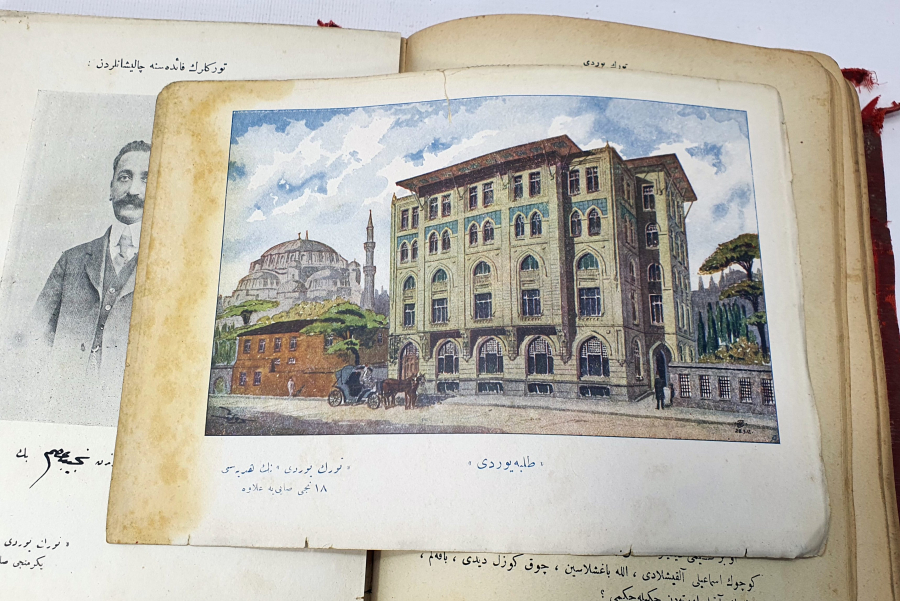 İÇİNDE ORJİNAL GRAVÜRLER BULUNAN TÜRK YURDU DERGİLERİNİN BİR ARDA OLDUĞU KİTAP