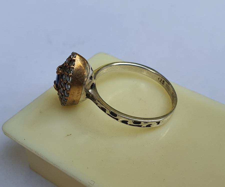 MARGAZİT VE SAFİR TAŞLI GÜMÜŞ YÜZÜK