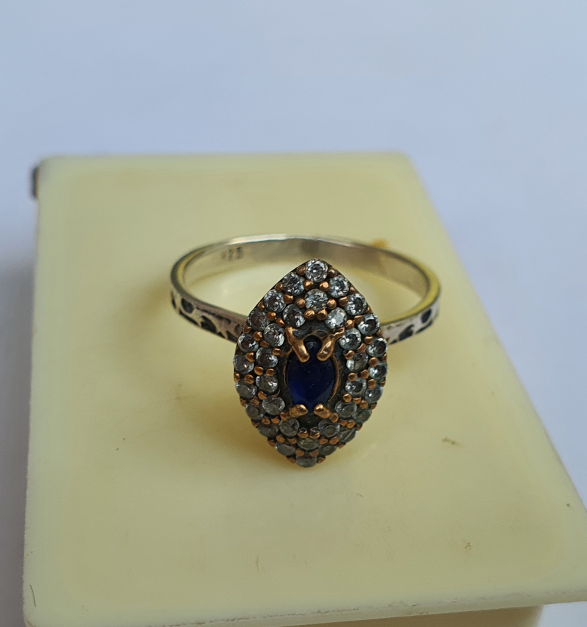 MARGAZİT VE SAFİR TAŞLI GÜMÜŞ YÜZÜK