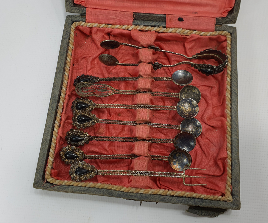 OSMANLI PARALARINDAN YAPILMIŞ GÜMÜŞ ERZURUM OLTU İŞİ ÇAY SETİ