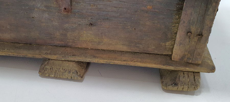 OSMANLI DÖNEMİ FİL AYAKLI NADİR ÇEYİZ SANDIĞI