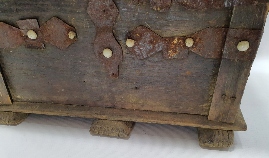 OSMANLI DÖNEMİ FİL AYAKLI NADİR ÇEYİZ SANDIĞI