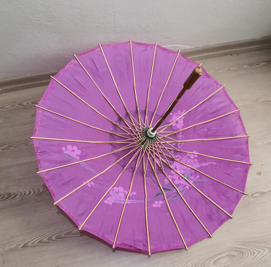 OSMANLI DÖNEMİ İPEK HANIMEFENDİ ŞEMSİYESİ