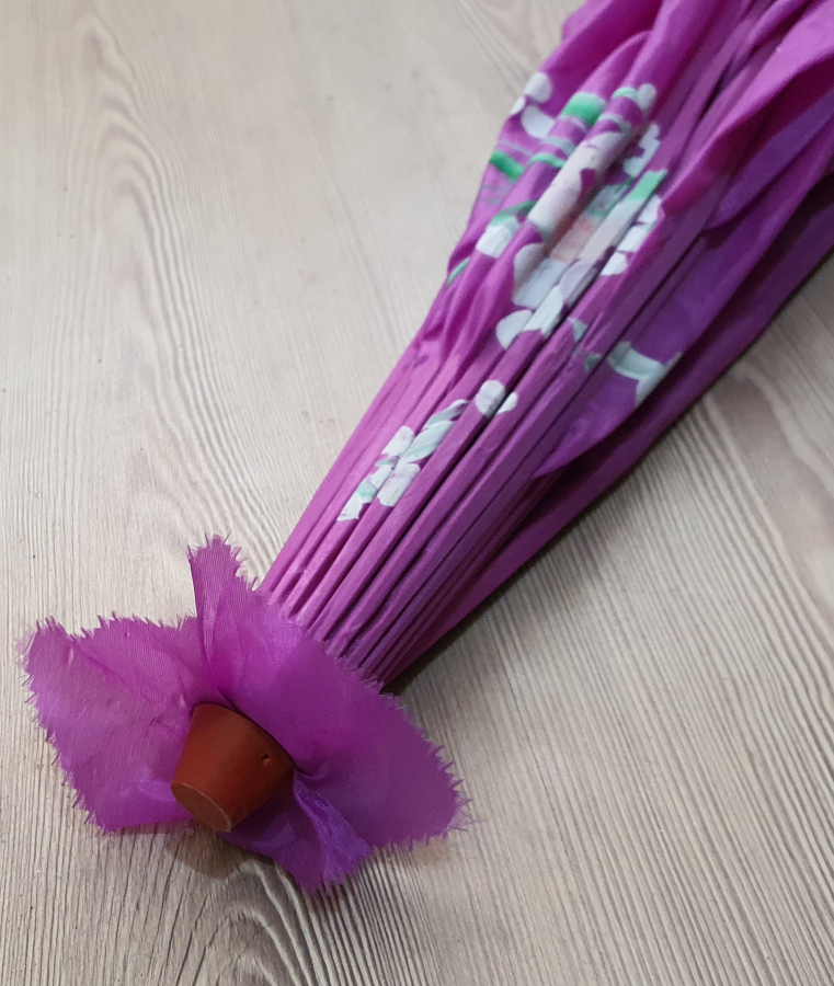 OSMANLI DÖNEMİ İPEK HANIMEFENDİ ŞEMSİYESİ