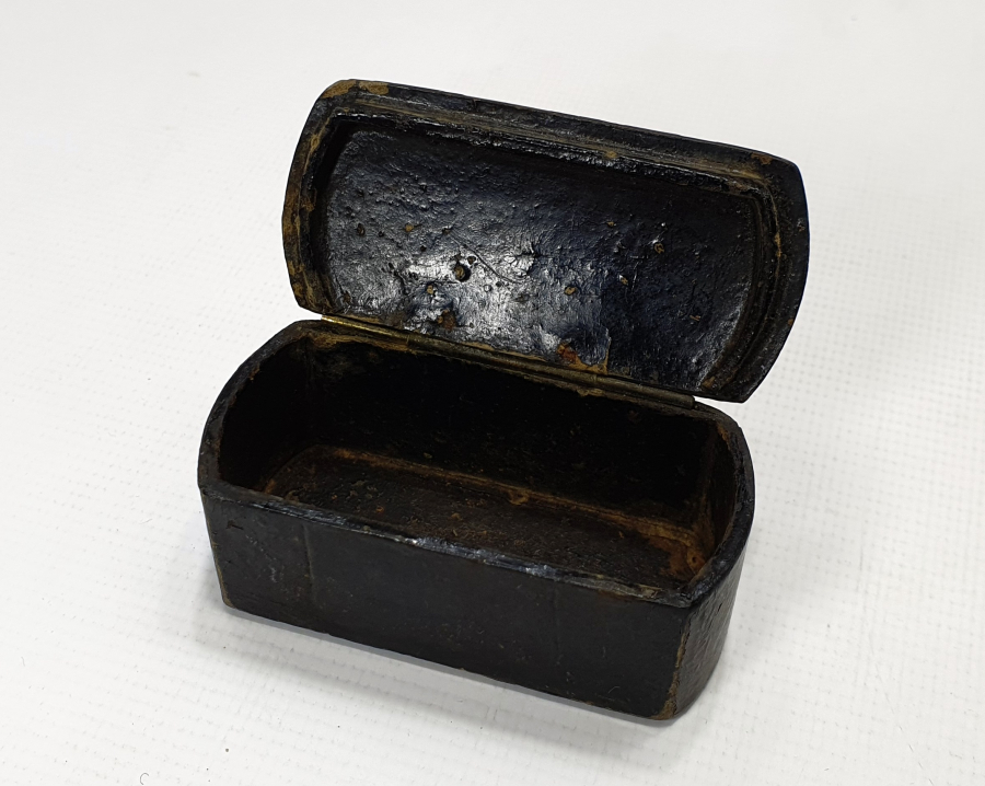 OSMANLI DÖNEMİ PAPİER MACHE ENFİYE KUTUSU