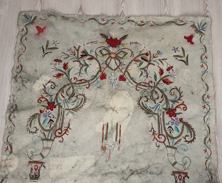 OSMANLI DÖNEMİ TEKKE İŞİ SIRMA İŞÇİLİKLİ SECCADE