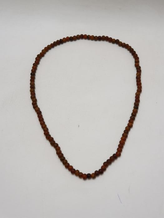 BOYNUZDAN YAPILMIŞ KOLYE 