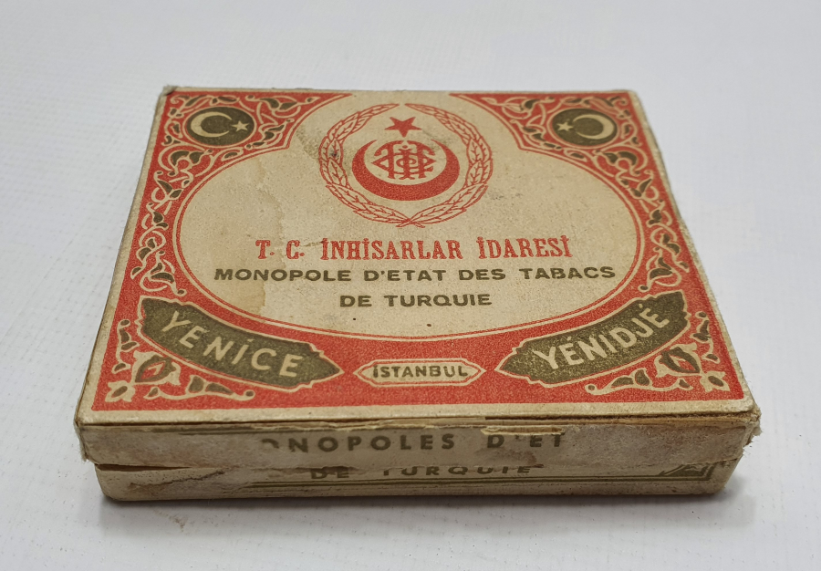 CUMHURİYET BAŞI İÇİ DOLU YENİCE SİGARASI